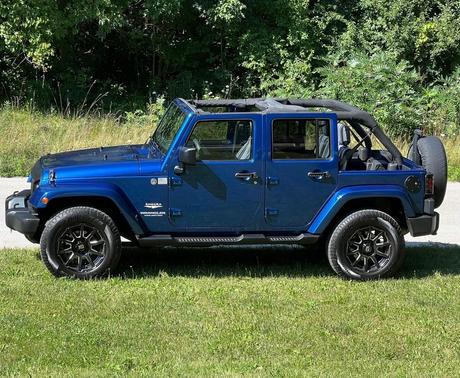Blue 2009 Jeep Wrangler Unlimited Sahara