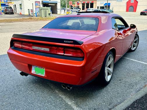 2009 Dodge Challenger SRT8