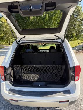 2006 Pontiac Torrent Base