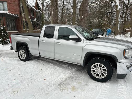 2016 GMC Sierra 1500 SLE