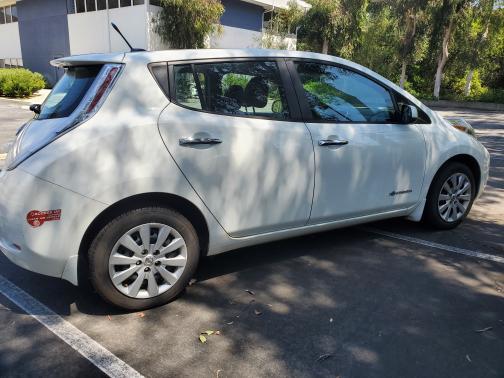 2013 Nissan Leaf S