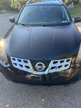 Black 2015 Nissan Rogue Select S