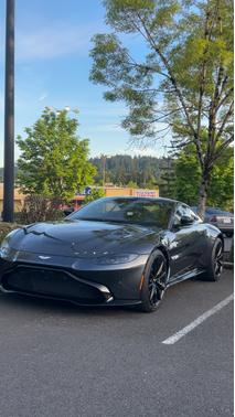 2020 Aston Martin Vantage Base