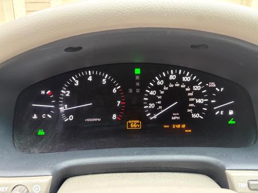 Green 2005 Lexus LS 430 Base