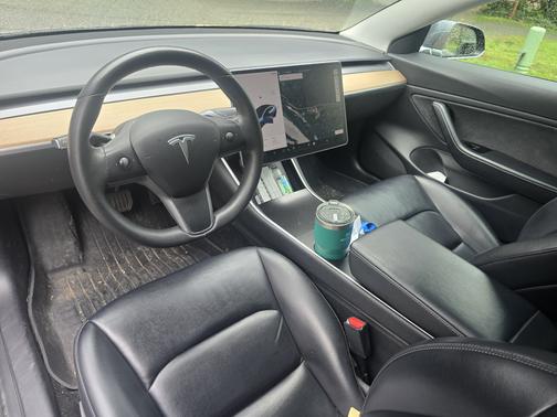 2019 Tesla Model 3 Standard Range Plus