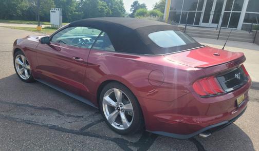 2019 Ford Mustang EcoBoost