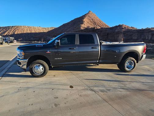 2024 RAM 3500 Big Horn
