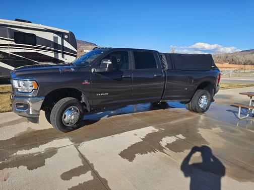 2024 RAM 3500 Big Horn