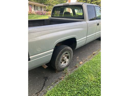 2000 Dodge Ram 1500 Club Cab