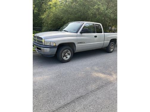 2000 Dodge Ram 1500 Club Cab