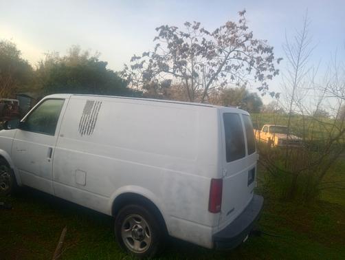 2005 Chevrolet Astro Base