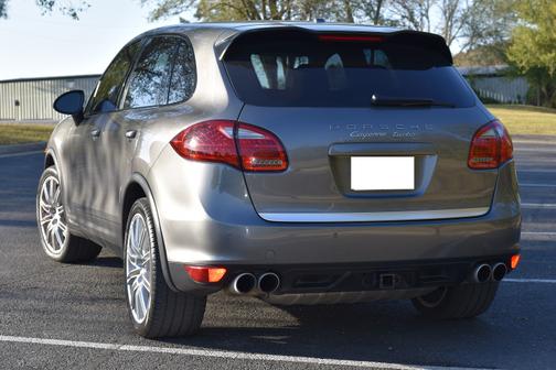 2011 Porsche Cayenne Turbo