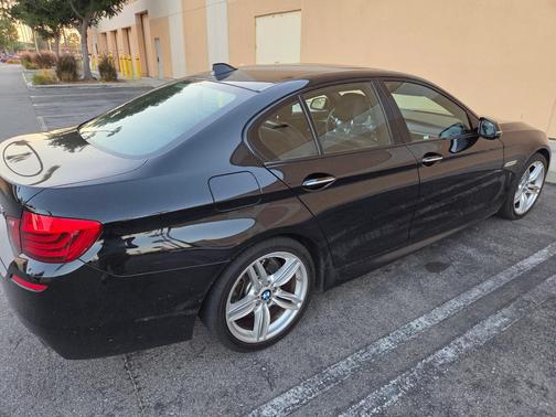 Black 2016 BMW 535 i