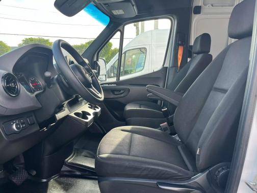 2023 Mercedes-Benz Sprinter 2500 High Roof