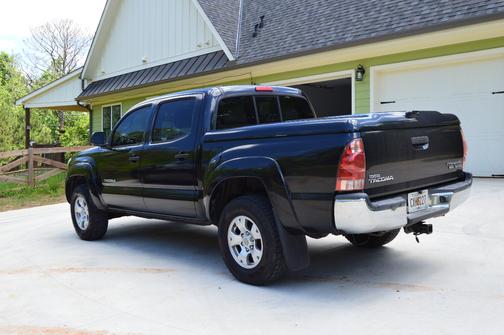 Black 2008 Toyota Tacoma PreRunner