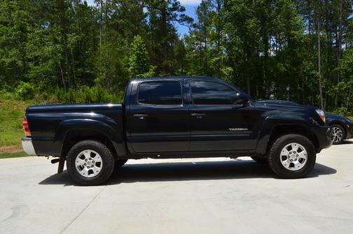 Black 2008 Toyota Tacoma PreRunner