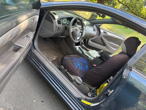 Blue 2004 Toyota Camry Solara SE