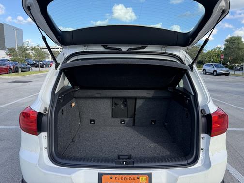 2013 Volkswagen Tiguan S