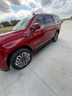Red 2023 GMC Yukon Denali Ultimate