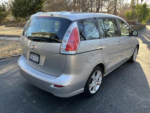 2008 Mazda Mazda5 Sport
