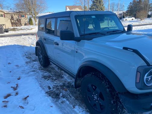 2021 Ford Bronco Base