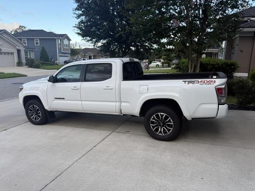 2022 Toyota Tacoma TRD Sport
