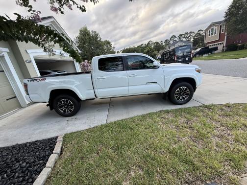 2022 Toyota Tacoma TRD Sport