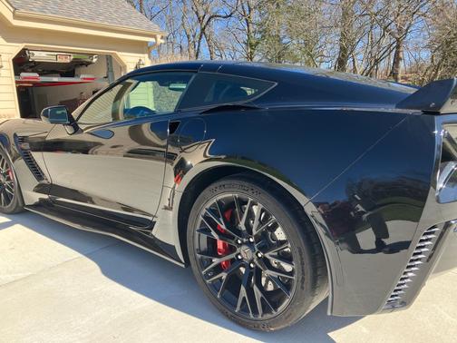 Black 2017 Chevrolet Corvette Z06