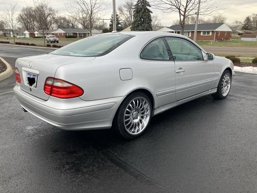 2001 Mercedes-Benz CLK-Class 320