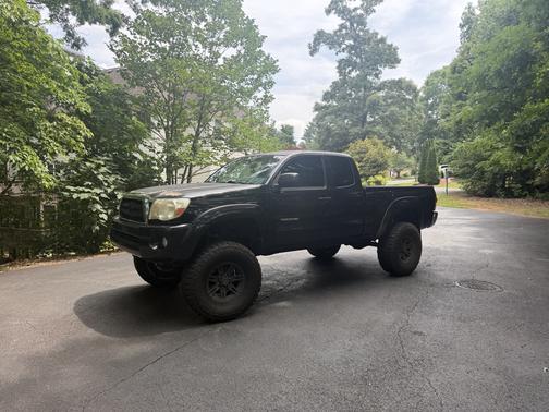 Black 2008 Toyota Tacoma PreRunner
