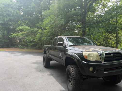 Black 2008 Toyota Tacoma PreRunner