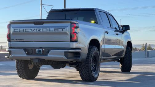 Gray 2019 Chevrolet Silverado 1500 RST