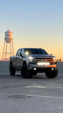 Gray 2019 Chevrolet Silverado 1500 RST