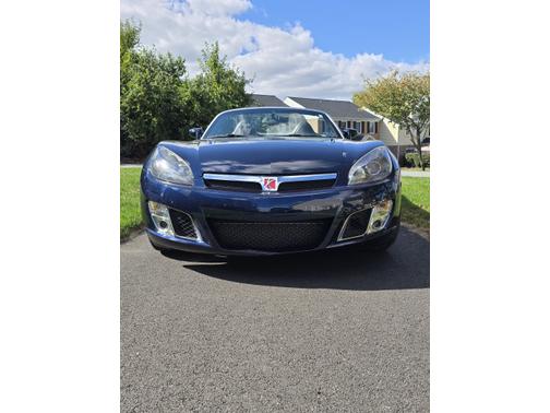 2008 Saturn Sky Red Line