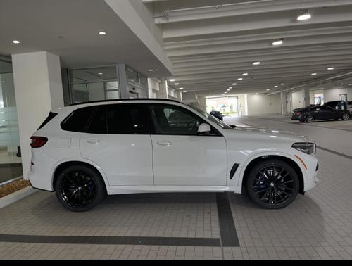 2023 BMW X5 sDrive40i