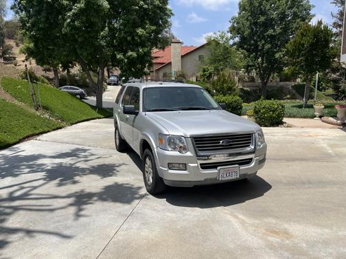 2010 Ford Explorer XLT