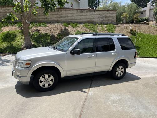 2010 Ford Explorer XLT