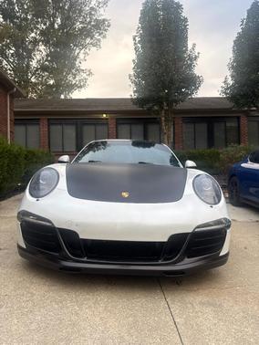 White 2015 Porsche 911 911 Carrera GTS
