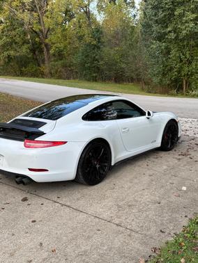White 2015 Porsche 911 911 Carrera GTS