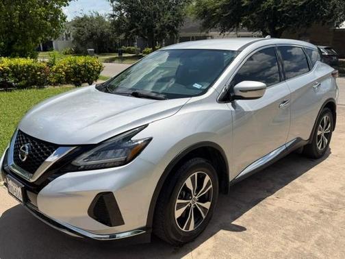 Silver 2019 Nissan Murano S