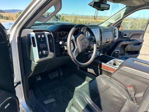 Silver 2018 GMC Sierra 2500 SLT