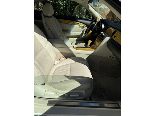2004 Lexus SC 430 Base