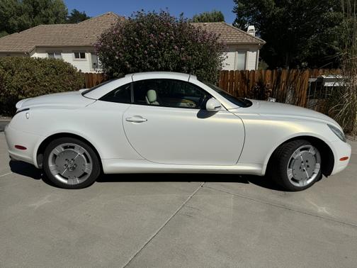 2004 Lexus SC 430 Base