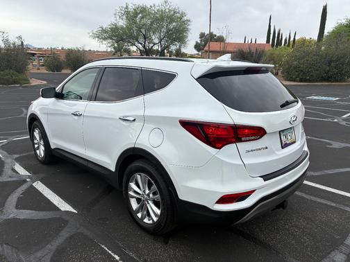 2018 Hyundai Santa Fe Sport 2.0L Turbo