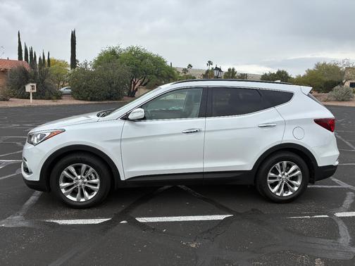 2018 Hyundai Santa Fe Sport 2.0L Turbo