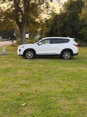 White 2020 Hyundai SANTA FE SEL 2.4