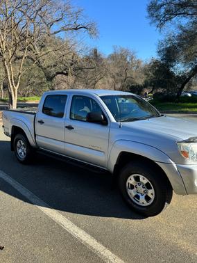 2005 Toyota Tacoma PreRunner Double Cab