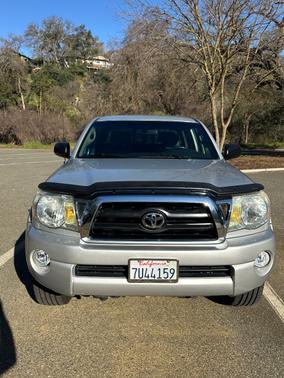 2005 Toyota Tacoma PreRunner Double Cab