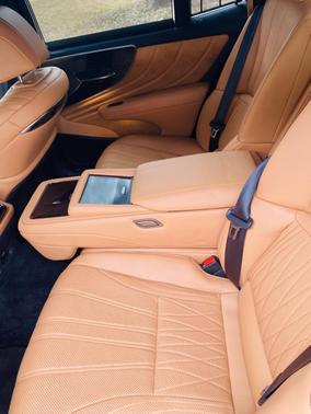 2024 Lexus LS 500 Base