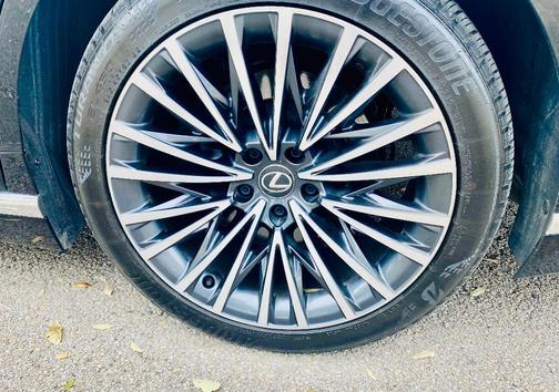 2024 Lexus LS 500 Base